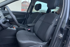 Renault GRAND SCENIC 1.9 DCI 130 CH BVM6 7 PLACES