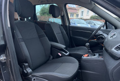 Renault GRAND SCENIC 1.9 DCI 130 CH BVM6 7 PLACES