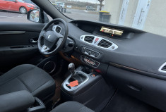Renault GRAND SCENIC 1.9 DCI 130 CH BVM6 7 PLACES