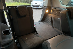 Renault GRAND SCENIC 1.9 DCI 130 CH BVM6 7 PLACES