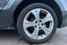 Renault GRAND SCENIC 1.9 DCI 130 CH BVM6 7 PLACES