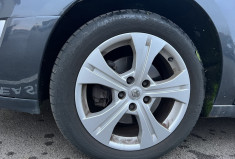 Renault GRAND SCENIC 1.9 DCI 130 CH BVM6 7 PLACES