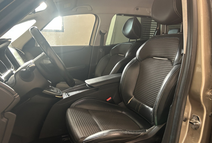 Renault GRAND SCENIC IV 1.7 Blue dCi 120ch Intens EDC / 7 PLACES / SUIVI ENTRETIEN COMPLET