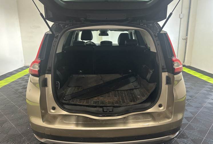 Renault GRAND SCENIC IV 1.7 Blue dCi 120ch Intens EDC / 7 PLACES / SUIVI ENTRETIEN COMPLET