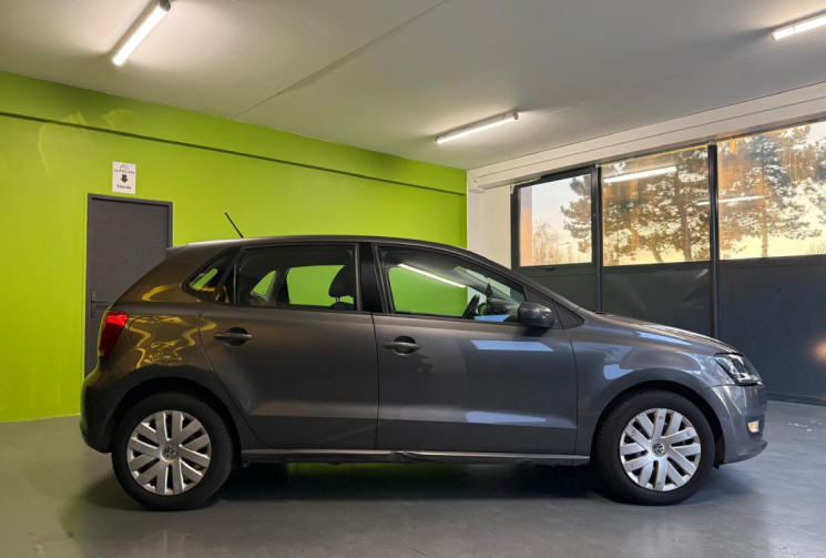 Volkswagen Polo 5 1.4 85CH Confortline