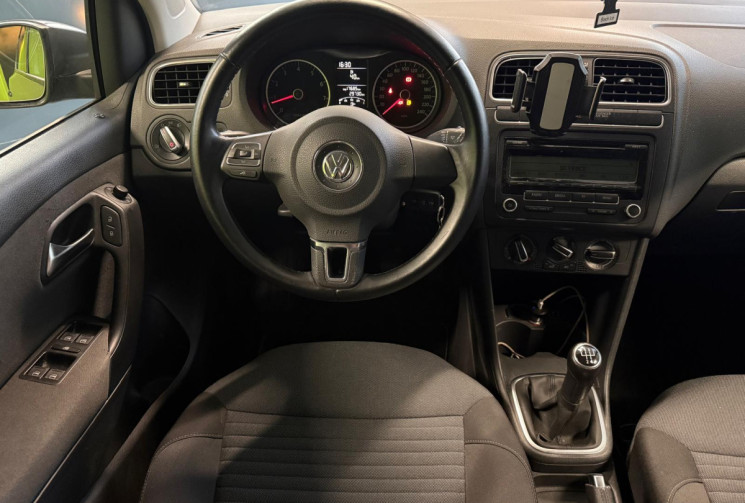Volkswagen Polo 5 1.4  TSI 85 CH Confortline