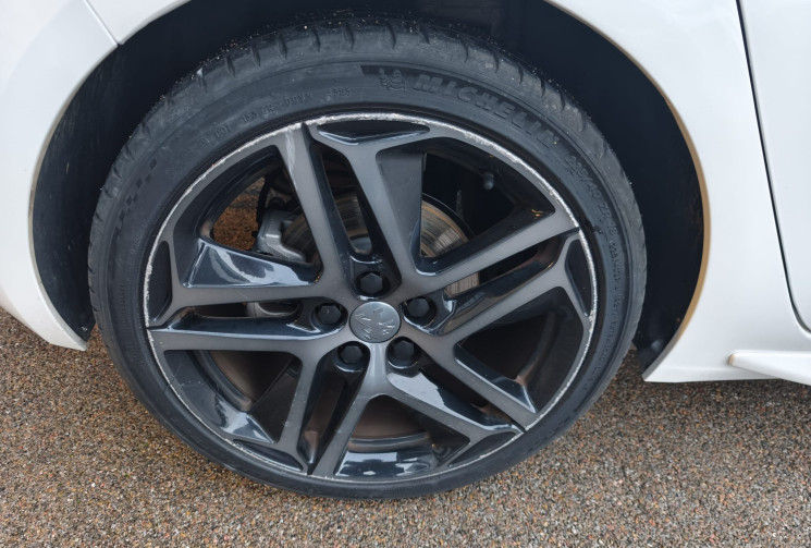 Peugeot 308  1.2 PureTech 130ch E6.c S&S GT Line EAT8