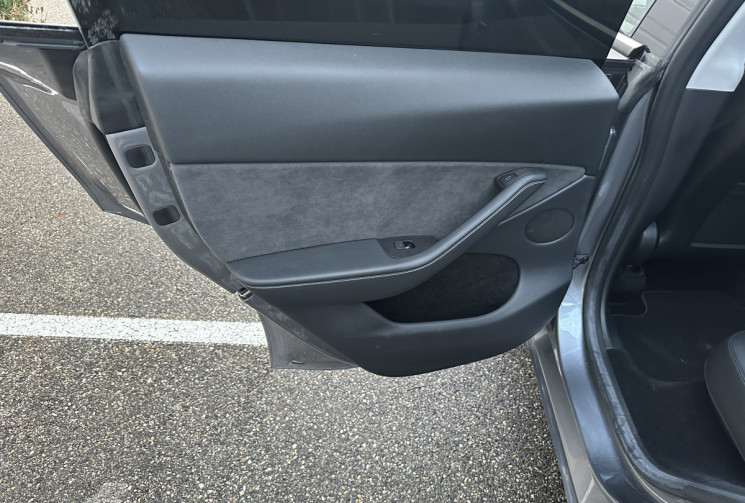 Tesla Model Y Grande autonomie 514 ch Dual Motor AWD / Première main / TVA apparente