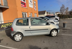 Renault Twingo 1.2 16 v Perrier