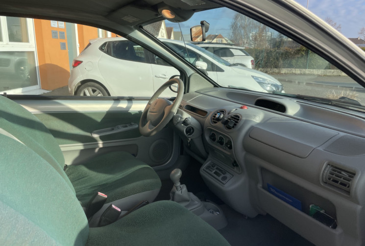 Renault Twingo 1.2 16 v Perrier