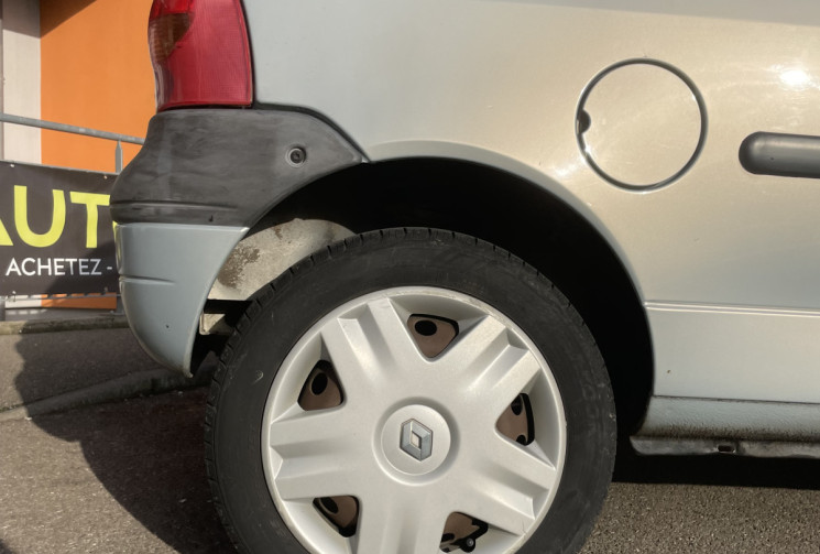 Renault Twingo 1.2 16 v Perrier