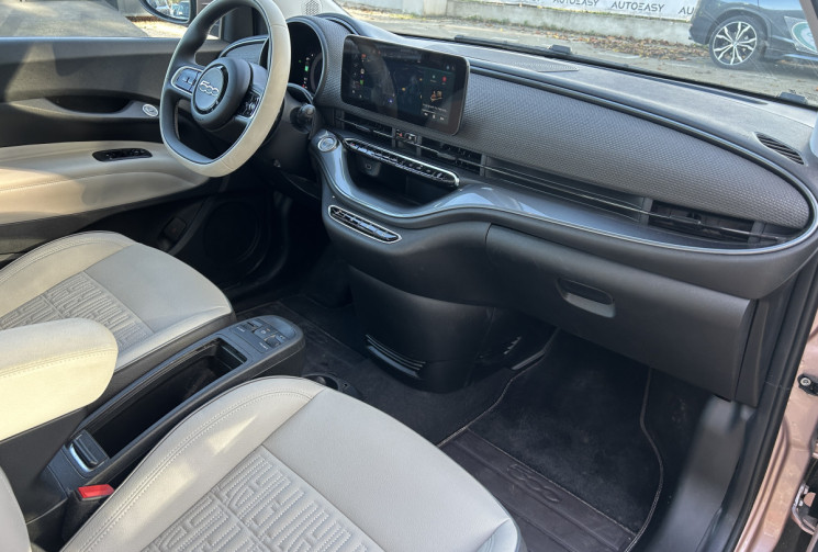 FIAT 500 500e II 118 La Prima by Bocelli / JBL / Carplay sans fil / Sièges chauffants / Radars av/ar