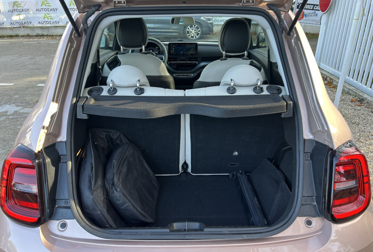 FIAT 500 500e II 118 La Prima by Bocelli / JBL / Carplay sans fil / Sièges chauffants / Radars av/ar