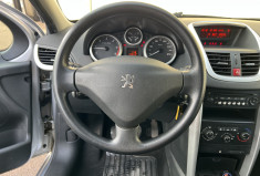 Peugeot 207 + 5 portes 1.4 HDi 68 cv