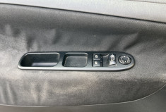 Peugeot 207 + 5 portes 1.4 HDi 68 cv