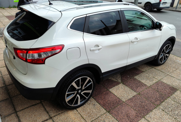 Nissan Qashqai II / DIG-T 115CH TEKNA /camera 360 / toit panoramique
