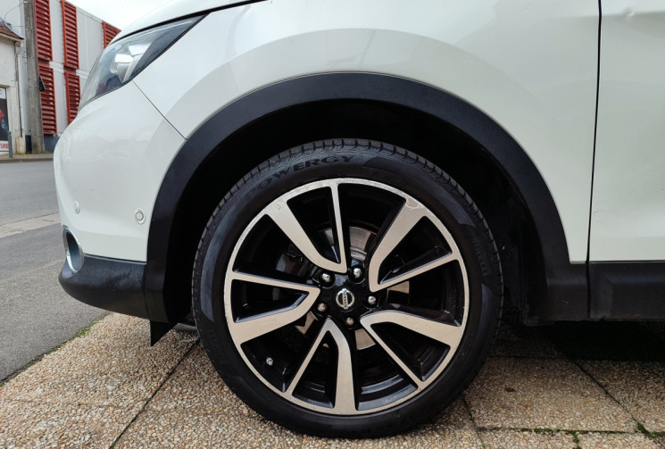 Nissan Qashqai II / DIG-T 115CH TEKNA /camera 360 / toit panoramique