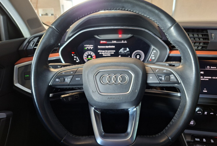Audi Q3 35 1.5 TFSI 150 S TRONIC DESIGN LUXE ATTELAGE GARANTIE 12 MOIS