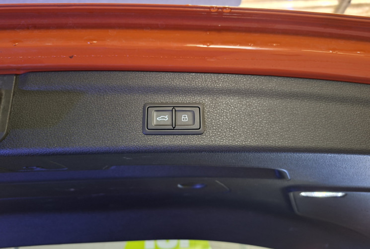 Audi Q3 35 TFSI 150 S TRONIC DESIGN LUXE ATTELAGE GARANTIE 12 MOIS