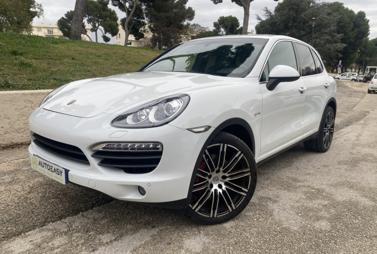 Porsche Cayenne S Hybrid 3.0 DFI V6 380 CH ATTELAGE - COMMANDE AU VOLANT