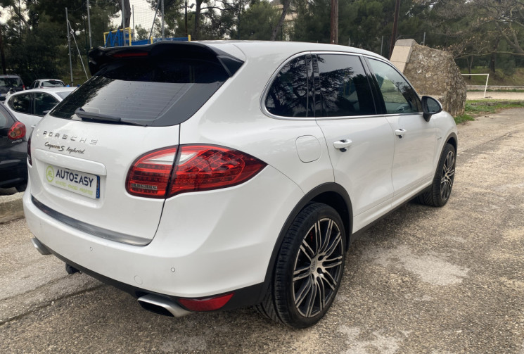 Porsche Cayenne S Hybrid 3.0 DFI V6 380 CH ATTELAGE - COMMANDE AU VOLANT