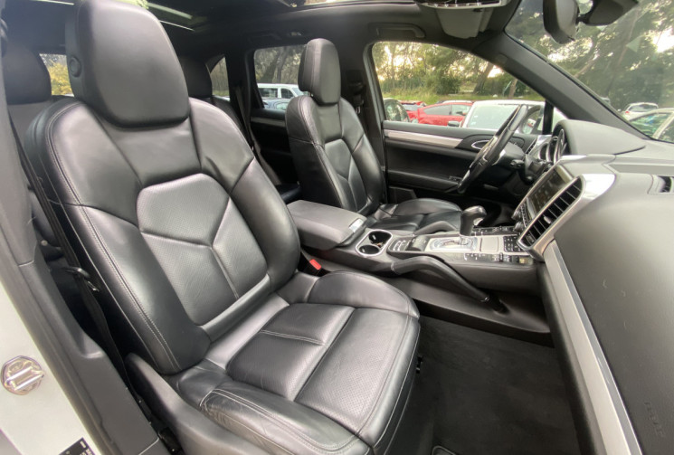 Porsche Cayenne S Hybrid 3.0 DFI V6 380 CH ATTELAGE - COMMANDE AU VOLANT