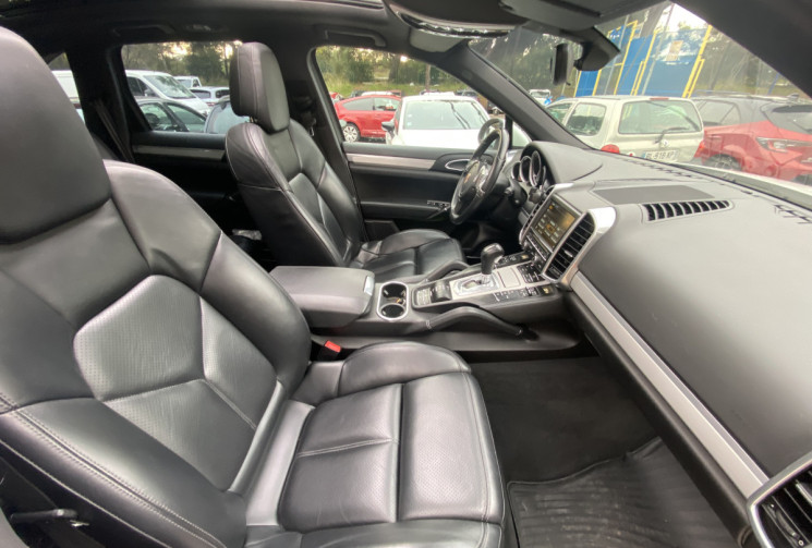 Porsche Cayenne S Hybrid 3.0 DFI V6 380 CH ATTELAGE - COMMANDE AU VOLANT