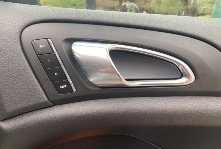 Porsche Cayenne S Hybrid 3.0 DFI V6 380 CH ATTELAGE - COMMANDE AU VOLANT