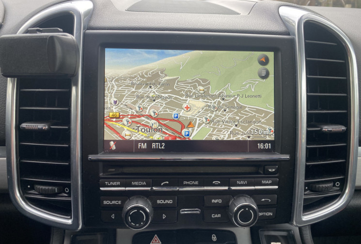 Porsche Cayenne S Hybrid 3.0 DFI V6 380 CH ATTELAGE - COMMANDE AU VOLANT