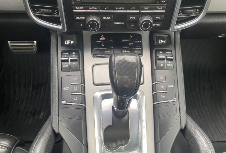 Porsche Cayenne S Hybrid 3.0 DFI V6 380 CH ATTELAGE - COMMANDE AU VOLANT