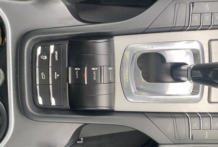 Porsche Cayenne S Hybrid 3.0 DFI V6 380 CH ATTELAGE - COMMANDE AU VOLANT