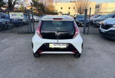 Toyota Aygo 1.0 / 69 CH / X-PLAY / BOITE AUTO