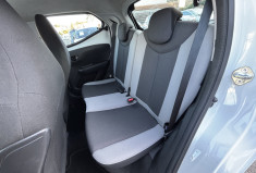 Toyota Aygo 1.0 / 69 CH / X-PLAY / BOITE AUTO