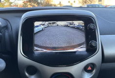 Toyota Aygo 1.0 / 69 CH / X-PLAY / BOITE AUTO