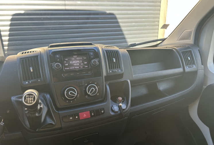 Peugeot Boxer Fg II 330 L2H2 2.2 BlueHDi S&S Premium