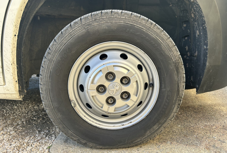 Peugeot Boxer Fg II 330 L2H2 2.2 BlueHDi S&S Premium