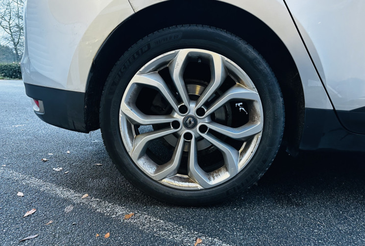 Renault GRAND SCENIC 1.7 Blue dCi 120ch Zen - 21