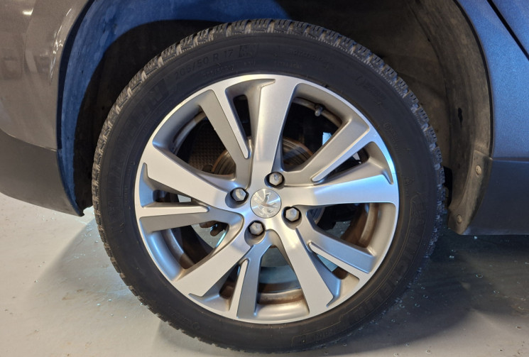 Peugeot 2008 1.6 VTi 120  16V ATTELAGE GARANTIE 6 MOIS