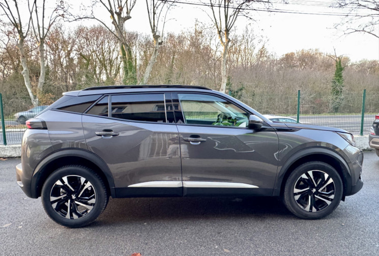Peugeot 2008 Allure Business 1.5 BlueHDI 130 ch EAT8 / 1ERE MAIN / Cockpit / Camera / Carplay / TVA
