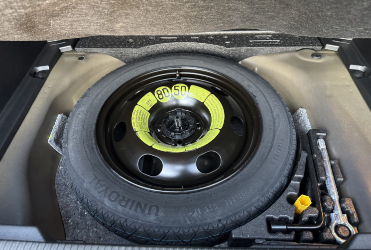 Peugeot 2008 Allure Business 1.5 BlueHDI 130 ch EAT8 / 1ERE MAIN / Cockpit / Camera / Carplay / TVA