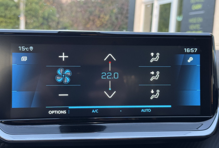 Peugeot 2008 Allure Business 1.5 BlueHDI 130 ch EAT8 / 1ERE MAIN / Cockpit / Camera / Carplay / TVA