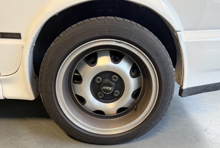 Volkswagen Golf 1 CABRIOLET 1.6 75 8V KARMANN