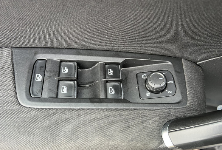 Volkswagen Touran II 1.6 TDI SOUND BlueMotion 115 cv