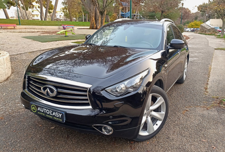 Infinity QX70 S 3.0L V6 238CH - Full Option - Bose - Toit ouvrant - Cuir - Camera 360 - ACC