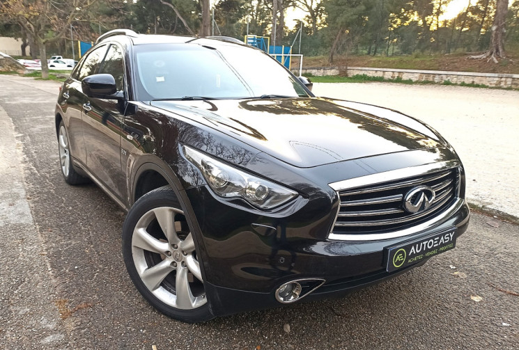 Infinity QX70 S 3.0L V6 238CH - Full Option - Bose - Toit ouvrant - Cuir - Camera 360 - ACC