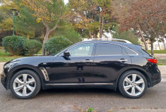 Infinity QX70 S 3.0L V6 238CH - Full Option - Bose - Toit ouvrant - Cuir - Camera 360 - ACC