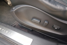 Infinity QX70 S 3.0L V6 238CH - Full Option - Bose - Toit ouvrant - Cuir - Camera 360 - ACC