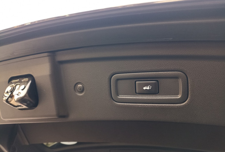 Infinity QX70 S 3.0L V6 238CH - Full Option - Bose - Toit ouvrant - Cuir - Camera 360 - ACC