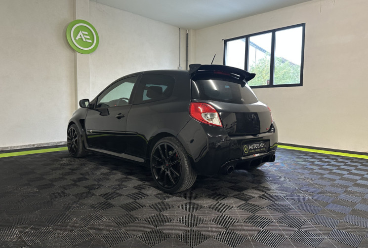 Renault Clio CLIO 3 RS 2.0 16v Renault Sport Luxe 