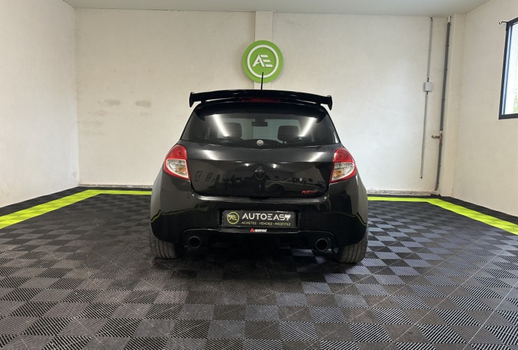 Renault Clio CLIO 3 RS 2.0 16v Renault Sport Luxe 